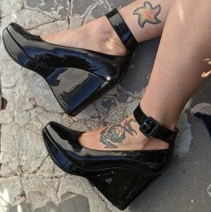 Robert Clergerie Patent Leather Platforms